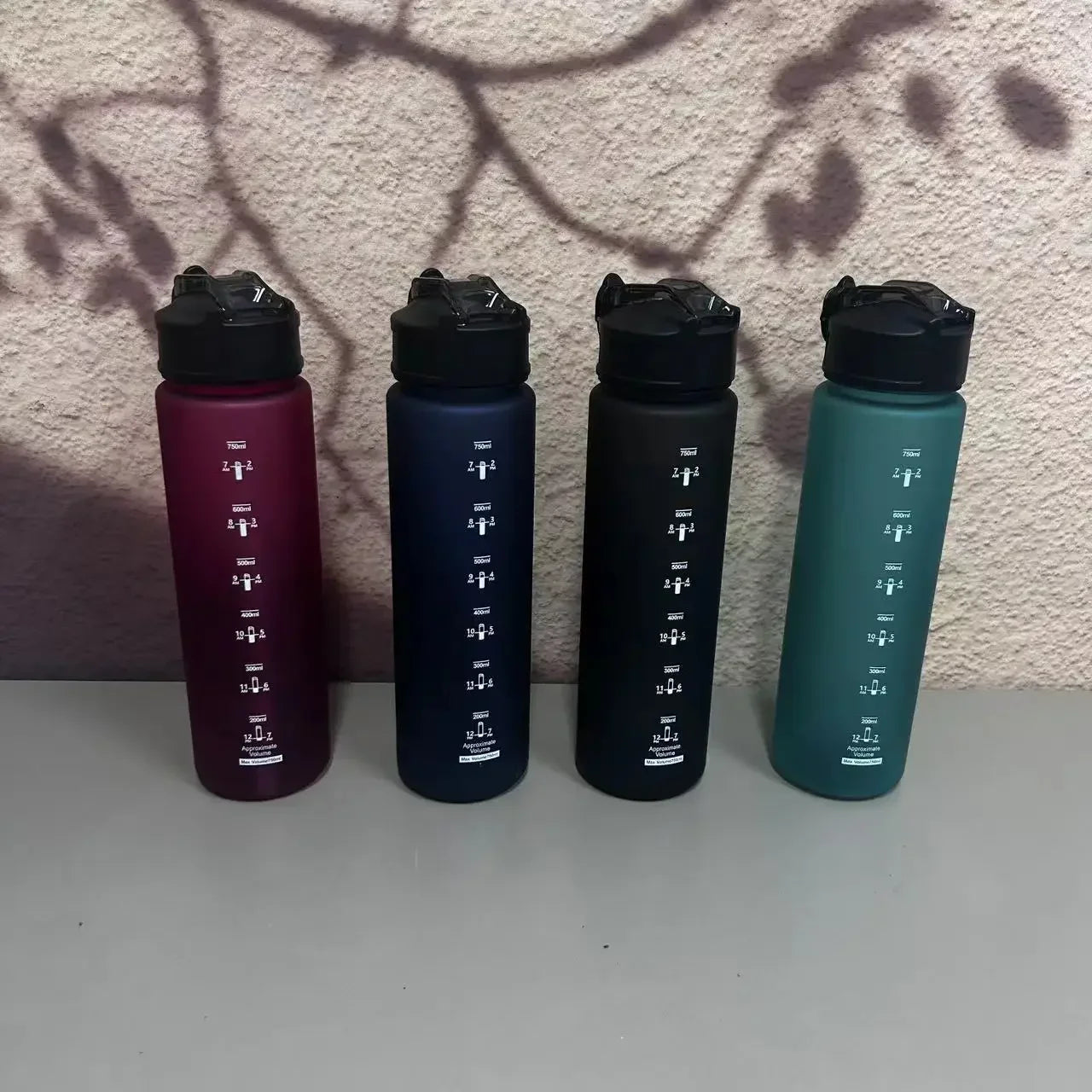 750ml Sports Water Bottle with Straw & Carrying Cord