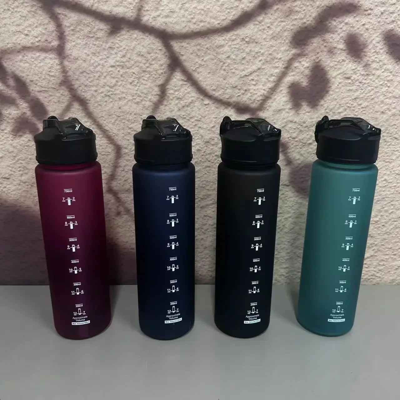 750ml Sports Water Bottle with Straw & Carrying Cord