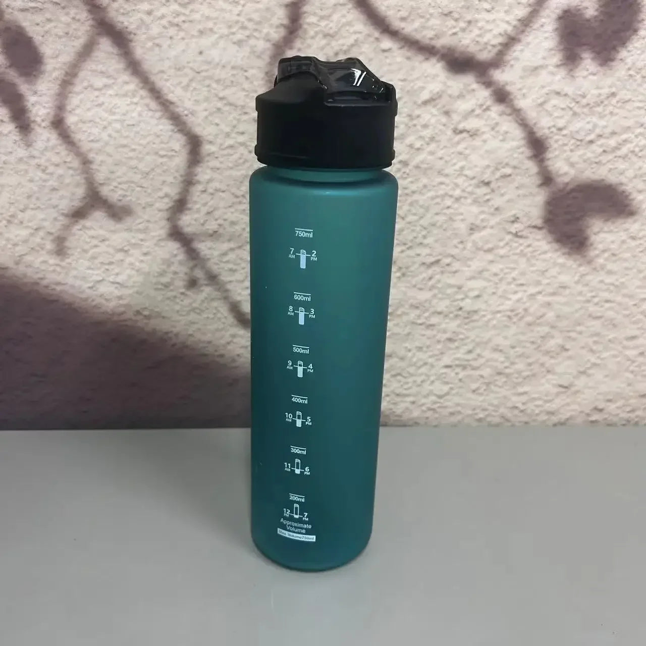 750ml Sports Water Bottle with Straw & Carrying Cord